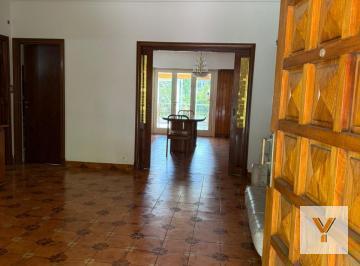 Foto de Casa en venta - 4 Dormitorios 5 Baños - Mar del Plata, imagen 2