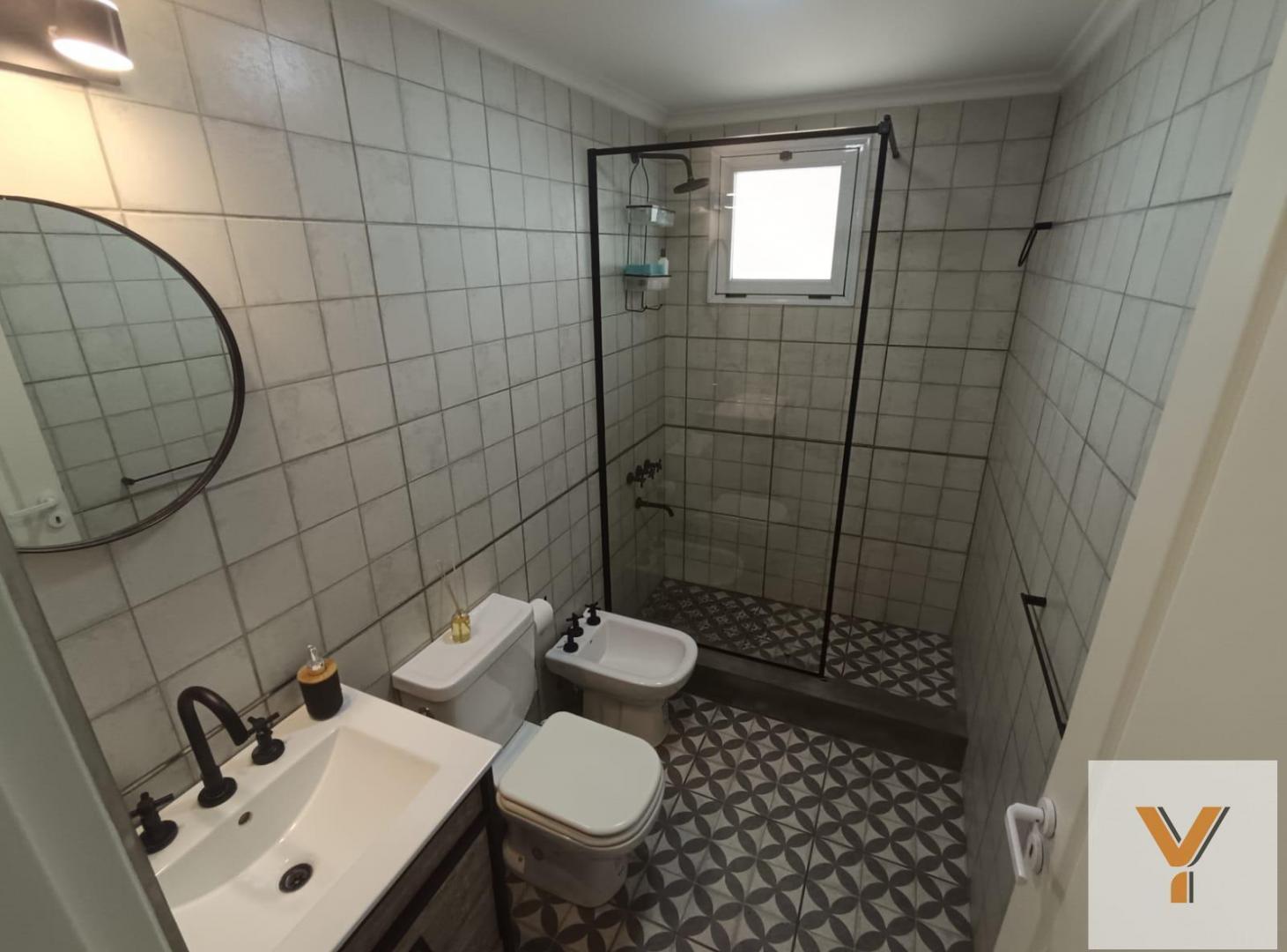 Foto de Casa en venta - 1 Dormitorio 1 Baño - Coronel Brandsen, imagen 2