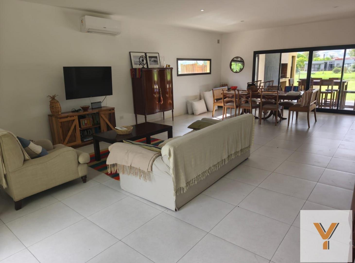 Foto de Casa en alquiler - 4 Dormitorios 3 Baños - Pilar, imagen 4