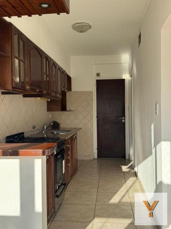 Foto de Departamento en Venta - 3 dormitorios 2 baños - Mar del Plata, imagen 3