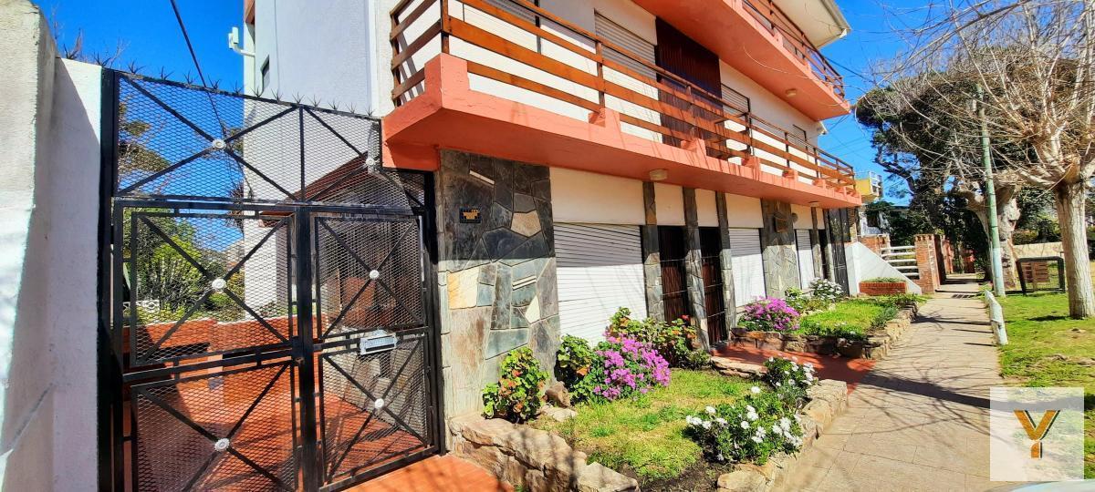 Foto de Departamento en venta - 2 Dormitorios 1 Baño - Villa Gesell, imagen 2