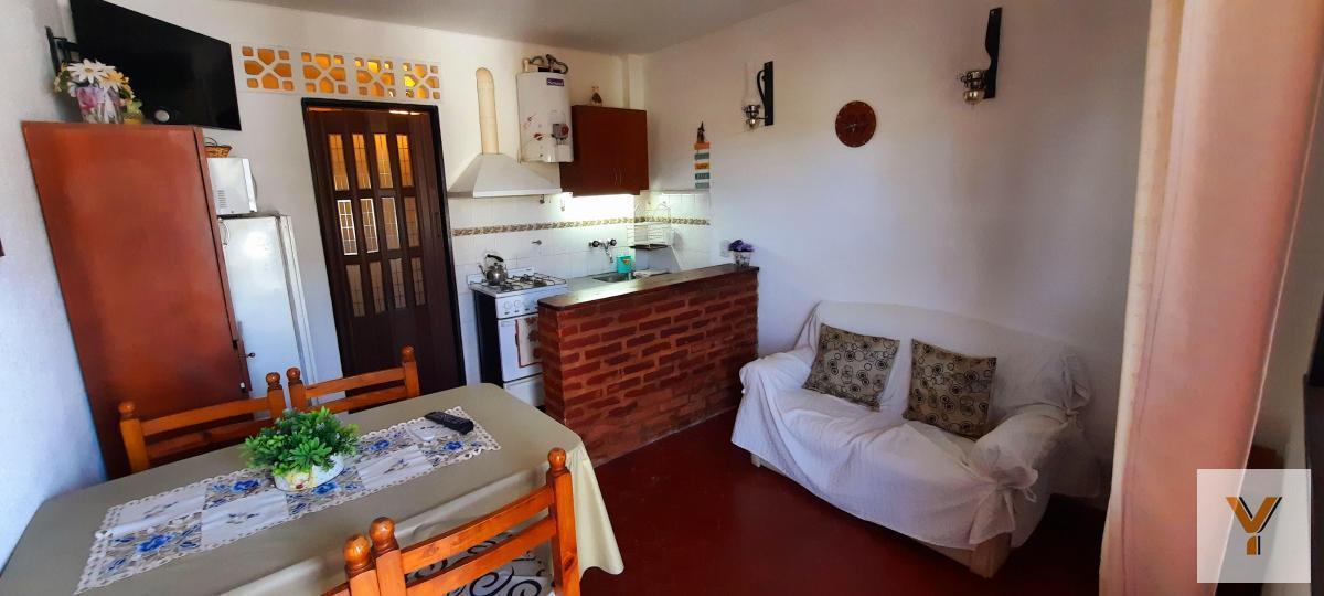 Foto de Departamento en venta - 2 Dormitorios 1 Baño - Villa Gesell, imagen 3