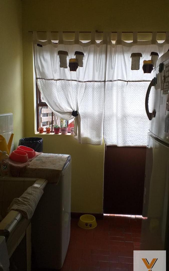 Foto de Casa en venta - 3 Dormitorios 1 Baño - Hurlingham, imagen 3