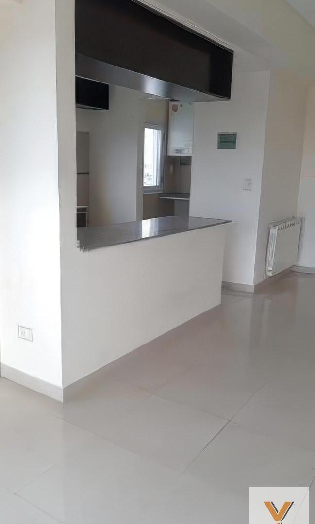 Foto de Departamento en venta - 2 Dormitorios 1 Baño - Cochera - 73Mts2, imagen 5