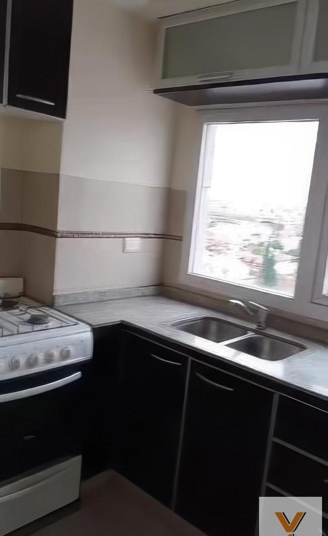 Foto de Departamento en venta - 2 Dormitorios 1 Baño - Cochera - 73Mts2, imagen 3