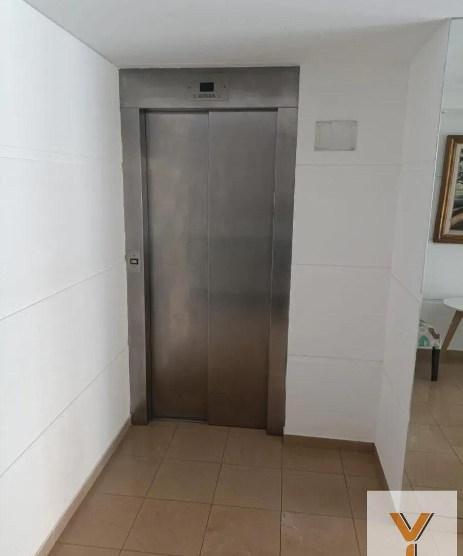 Foto de Departamento Monoambiente en venta - 1 Baño - Parque Chacabuco, imagen 4
