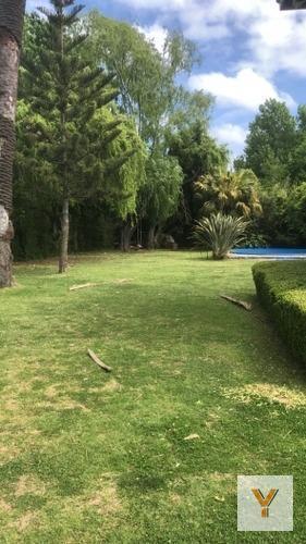 Foto de Casa en venta - 2.400Mts2 - Ensenada, imagen 2