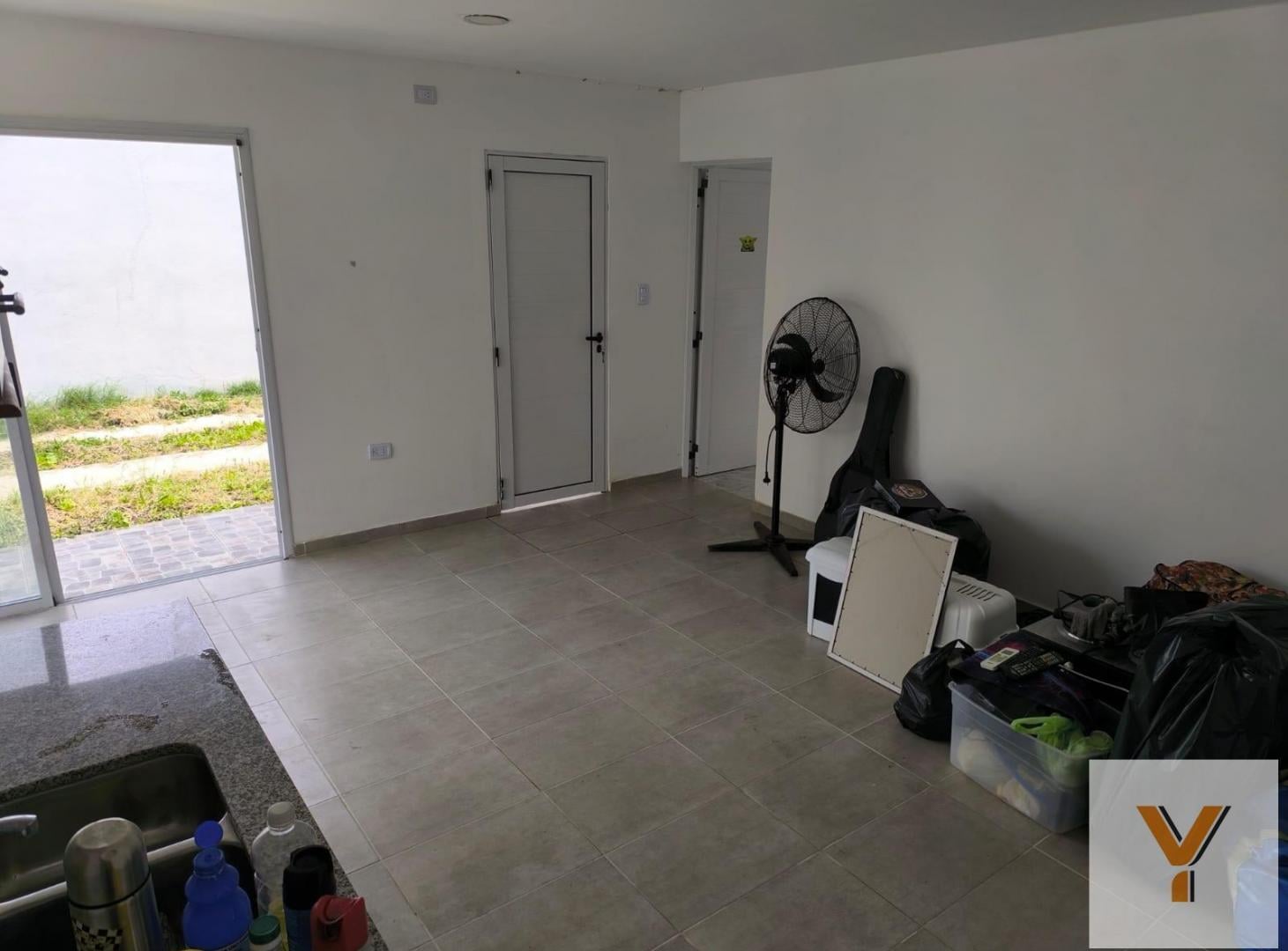 Foto de Departamento en venta - 3 Dormitorios 3 Baños - Altos de San Lorenzo, imagen 2