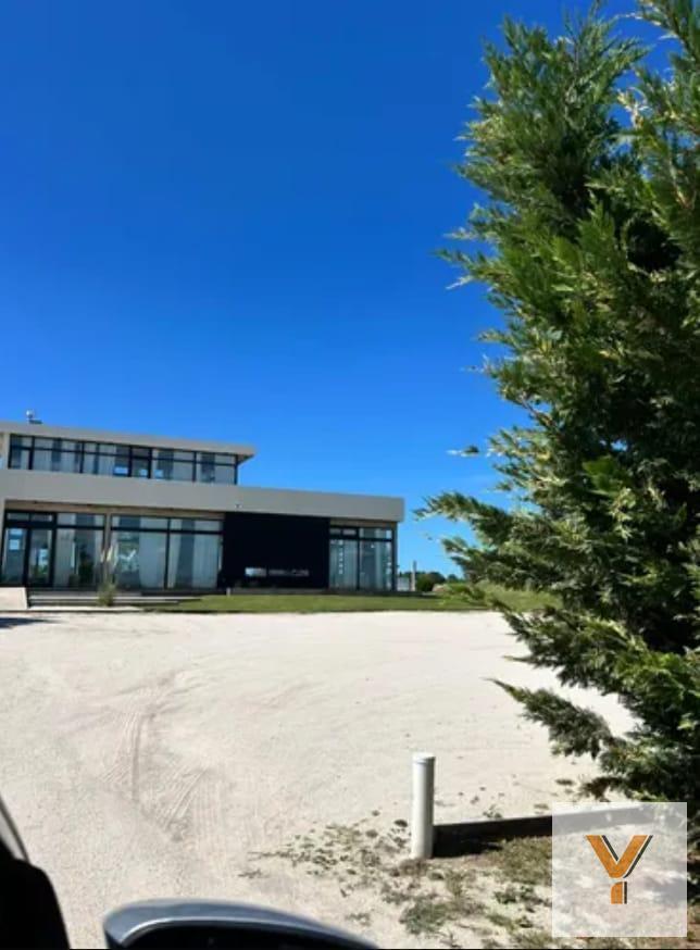 Foto de Terreno en venta - 2500mts2 - Villa Gesell, imagen 2