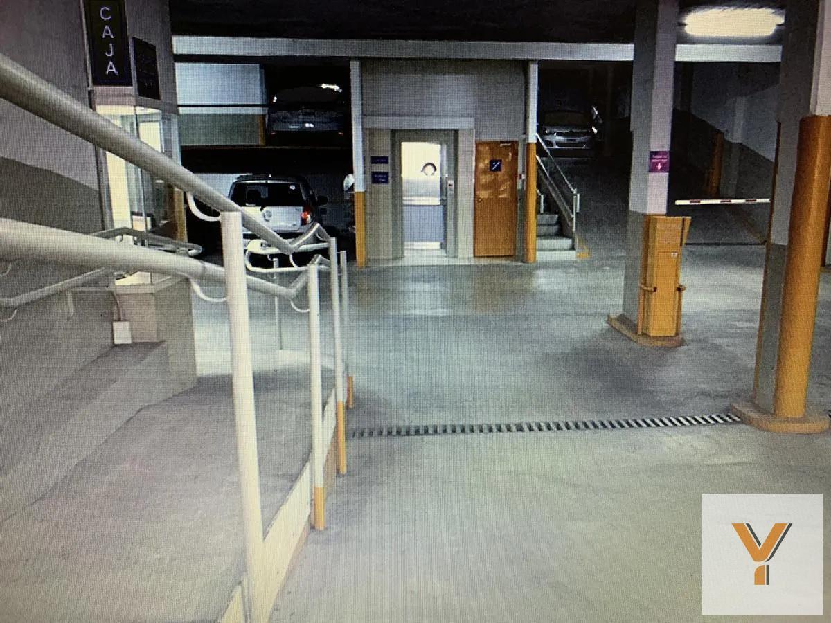 Foto de Cochera en venta - 15mts2 - San Cristóbal, imagen 1