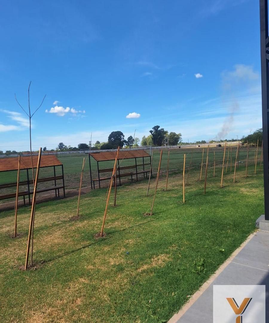 Foto de Terreno en venta - 700mts2 - Saint Thomas Chico, imagen 1