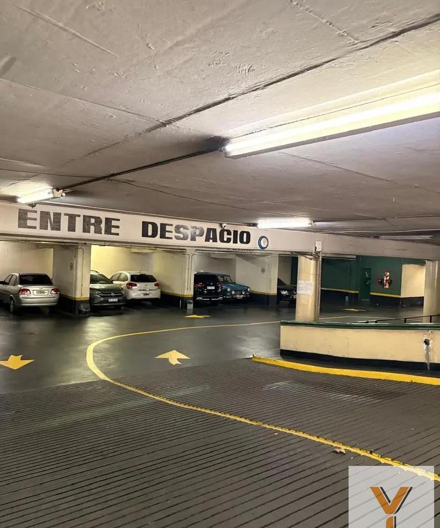 Foto de Cochera en venta - 15mts2 - Barrio Norte, imagen 5