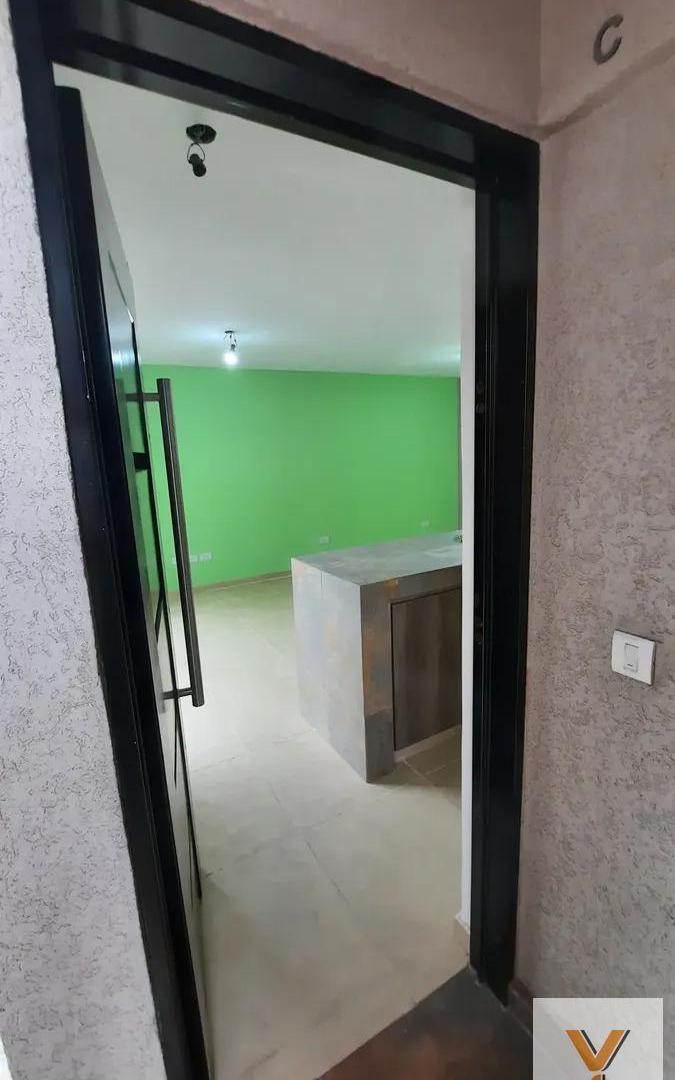 Foto de Departamento en venta - 2 Dormitorios 1 Baño - Berazategui, imagen 2
