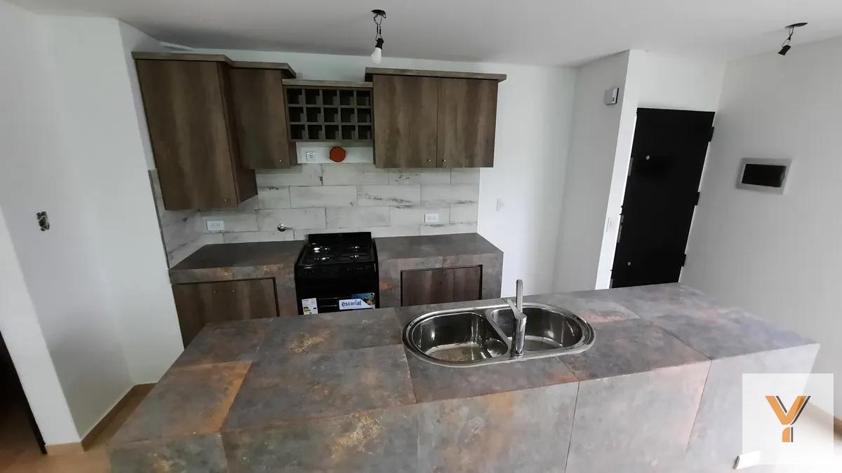 Foto de Departamento en venta - 2 Dormitorios 1 Baño - Berazategui, imagen 4