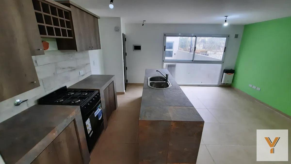 Foto de Departamento en venta - 2 Dormitorios 1 Baño - Berazategui, imagen 5