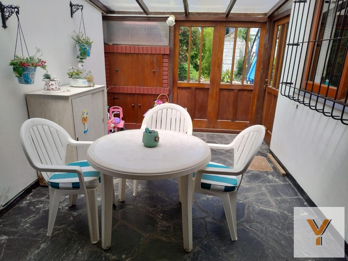 Foto de Casa en venta - 2 Dormitorios 1 Baño - Mar del Plata, imagen 2
