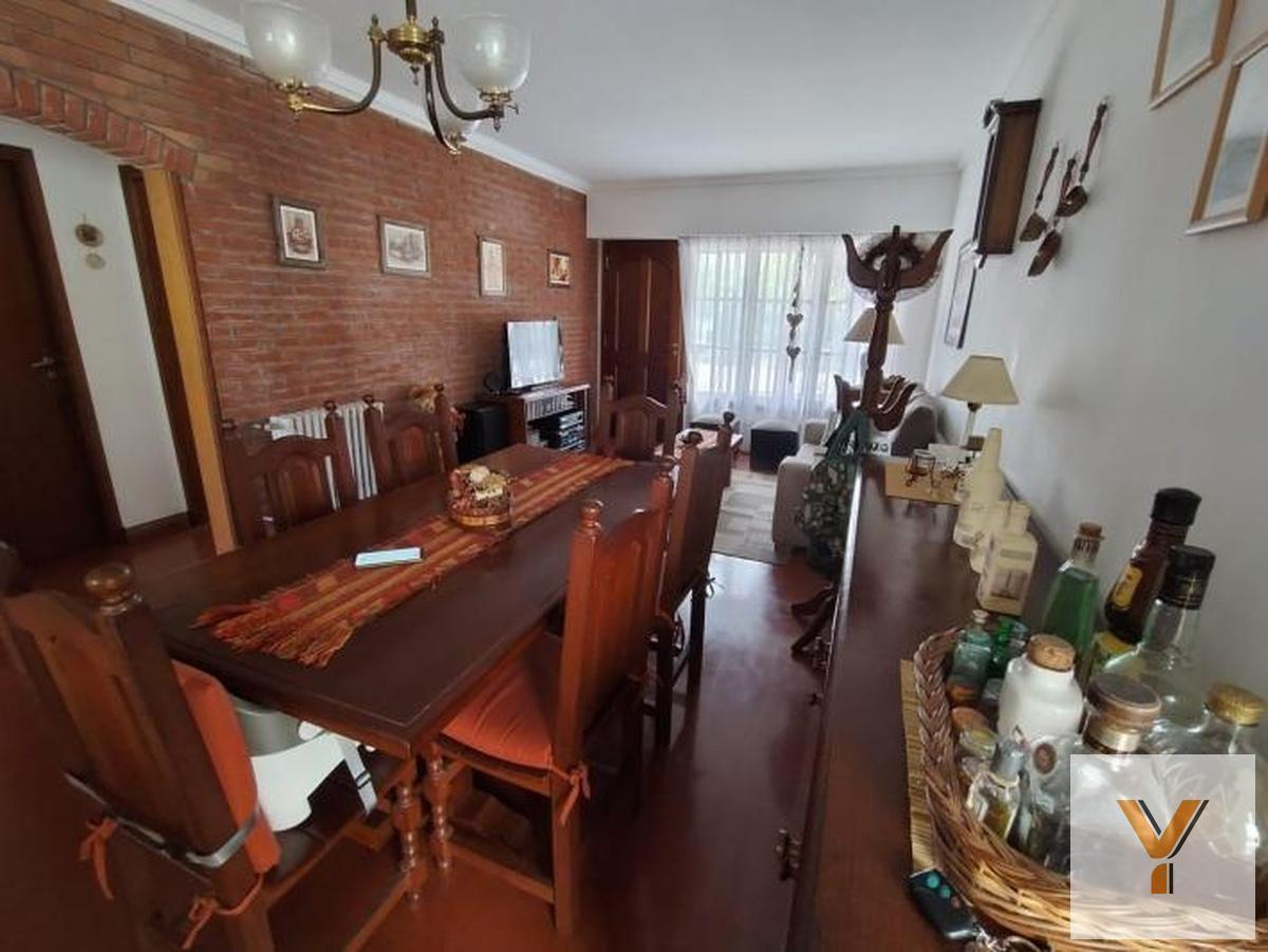 Foto de Casa en venta - 2 Dormitorios 1 Baño - Mar del Plata, imagen 3