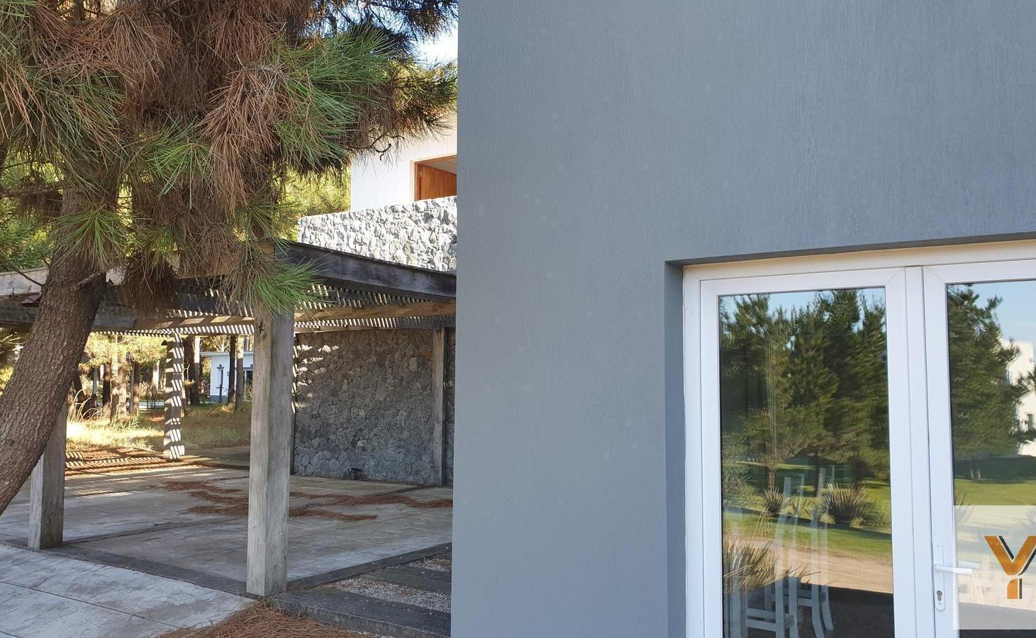 Foto de Casa en venta - 4 Dormitorios 4 Baños - Pinamar, imagen 2