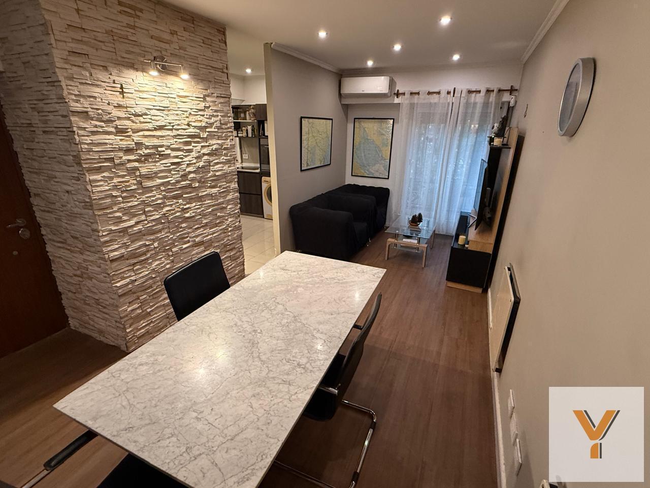 Foto de PH en venta - 1 Dormitorio 1 Baño - Lomas de Zamora, imagen 5