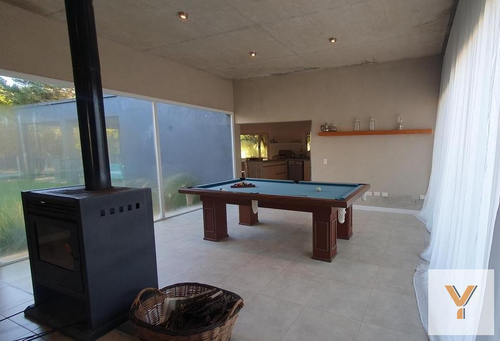 Foto de Casa en venta - 4 Dormitorios 3 Baños - Pinamar, imagen 2
