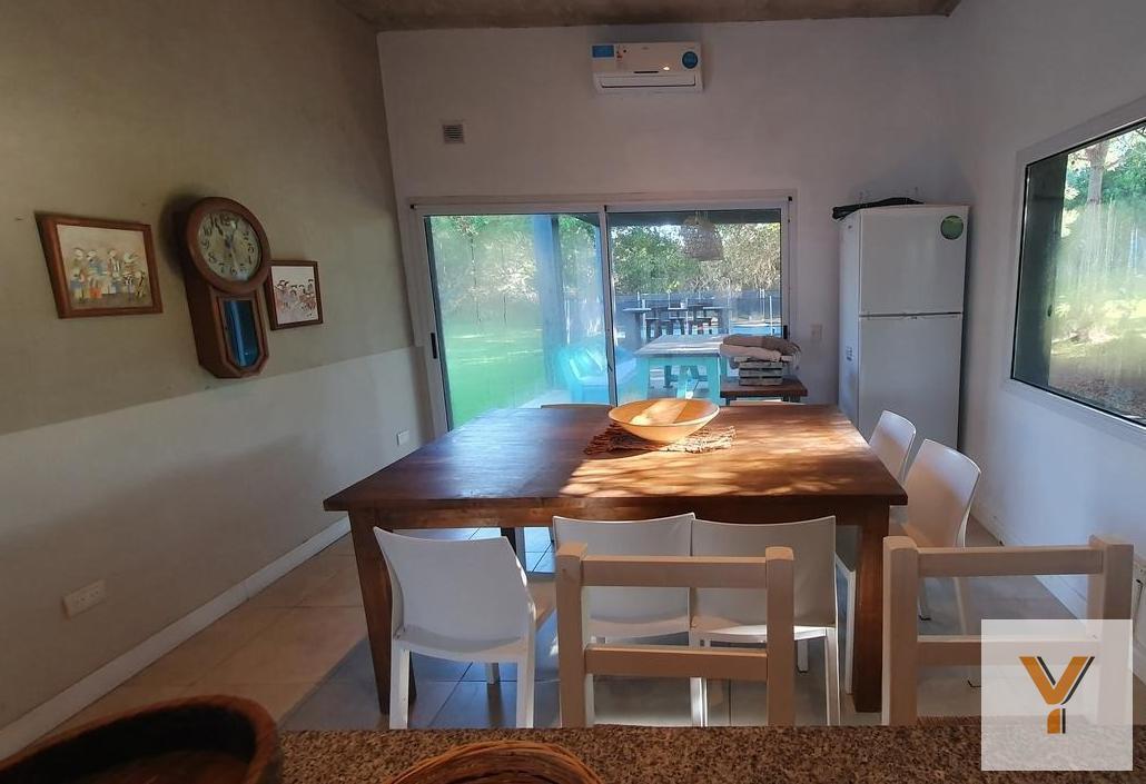 Foto de Casa en venta - 4 Dormitorios 3 Baños - Pinamar, imagen 1