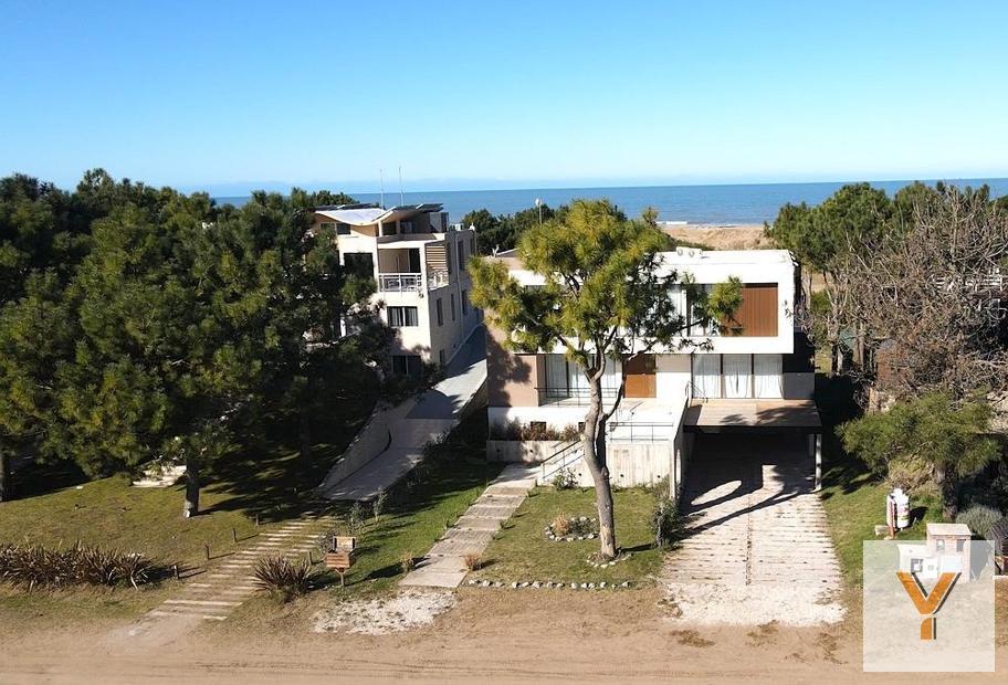 Foto de Casa en venta - 6 Dormitorios 8 Baños - Pinamar, imagen 3