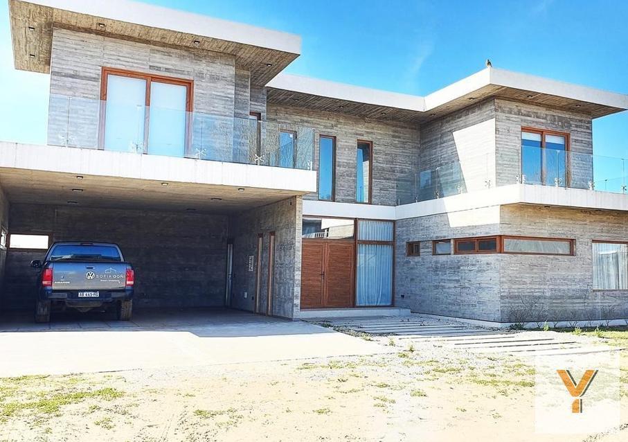 Foto de Casa en venta - 7 Dormitorios 7 Baños - Pinamar, imagen 1