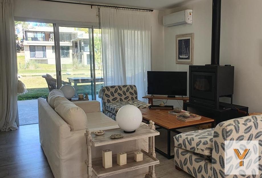 Foto de Casa en venta - 4 Dormitorios 3 Baños - Pinamar, imagen 2