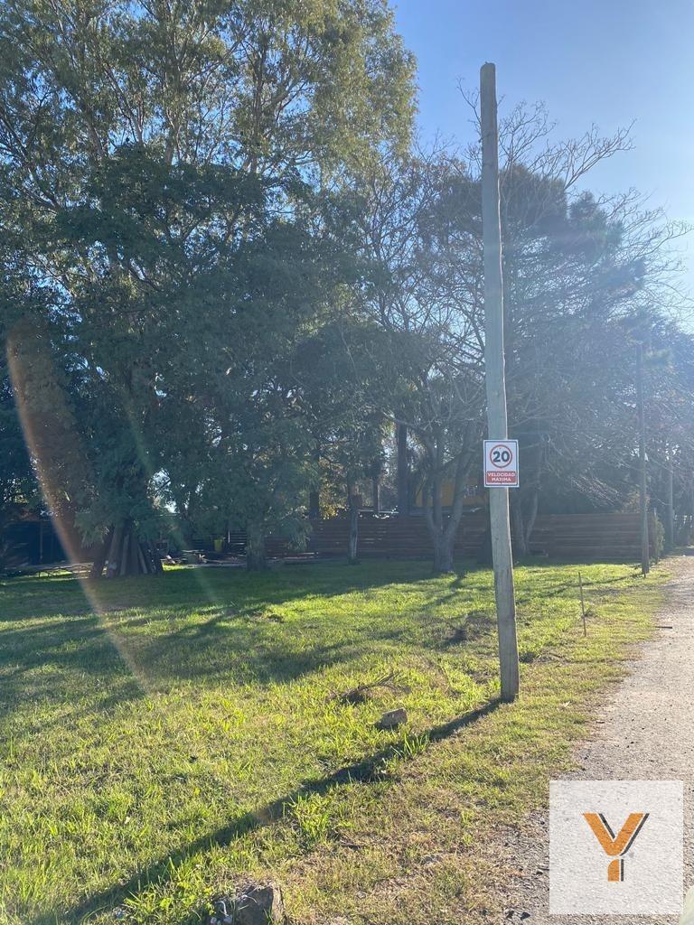 Foto de Terreno en venta - 330mts2 - Florencio Varela, imagen 1