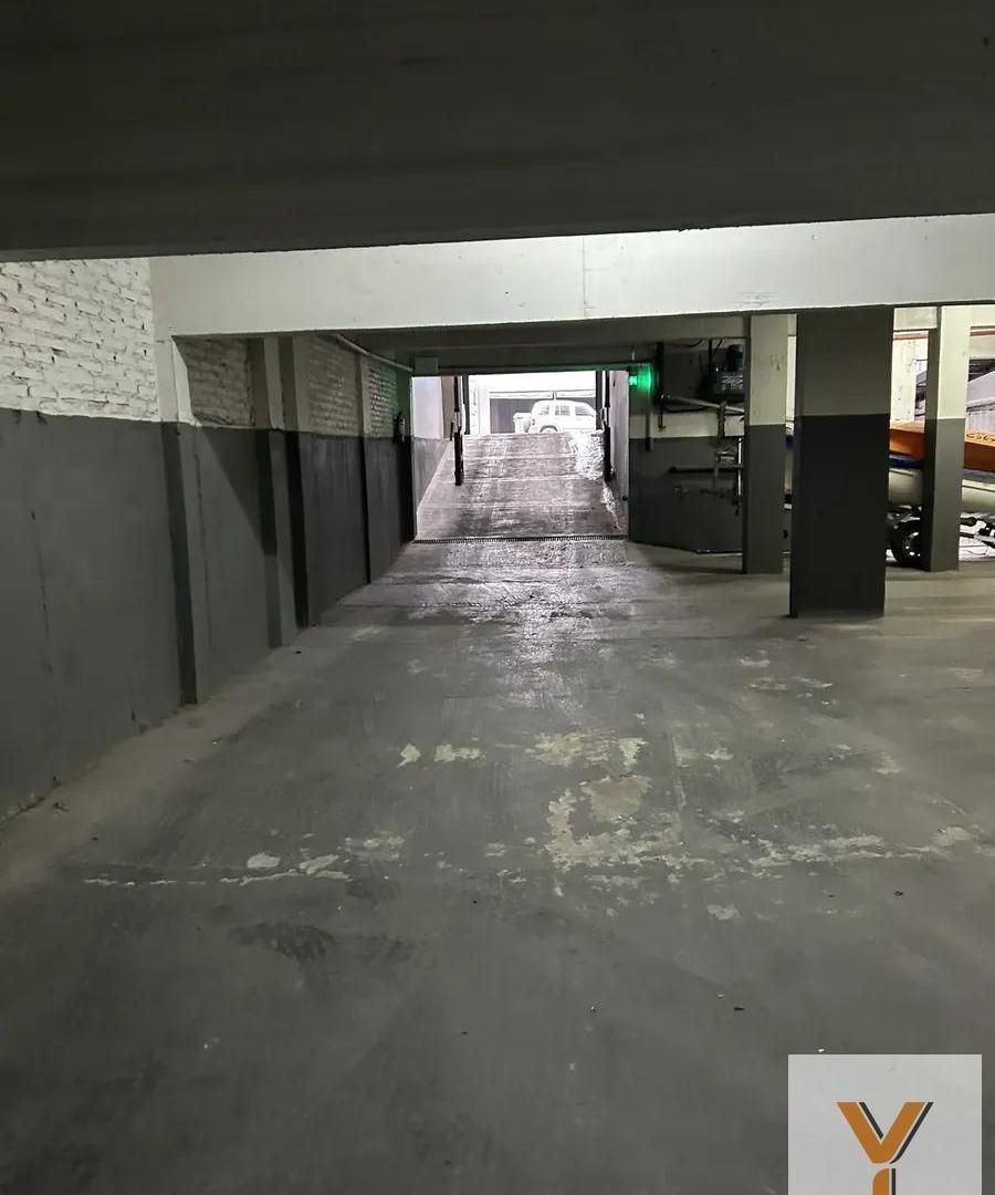 Foto de Cochera en venta - 15mts2 - La Plata, imagen 1