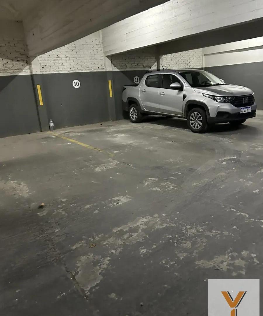 Foto de Cochera en venta - 15mts2 - La Plata, imagen 2