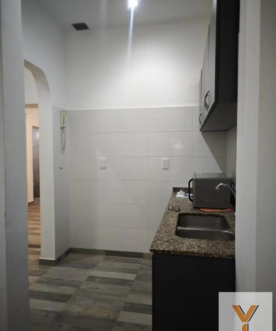 Foto de Departamento en venta - 2 Dormitorios 3 Baños - Monserrat, imagen 3