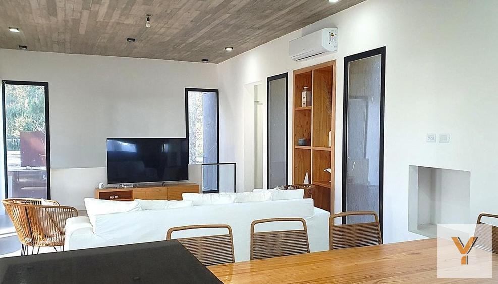 Foto de Casa en en venta - 4 Dormitorios 4 Baños - Pinamar, imagen 3