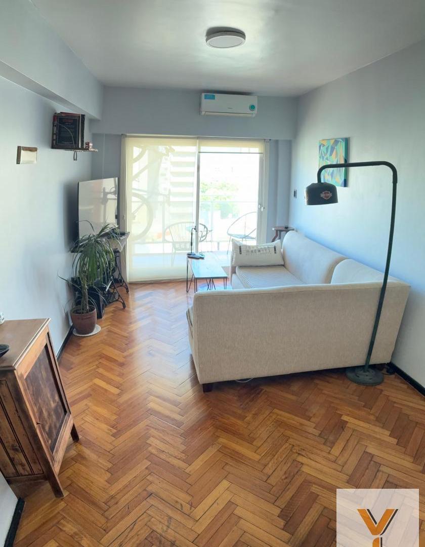 Foto de Departamento en venta - 1 Dormitorio 1 Baño - San Cristobal, imagen 1