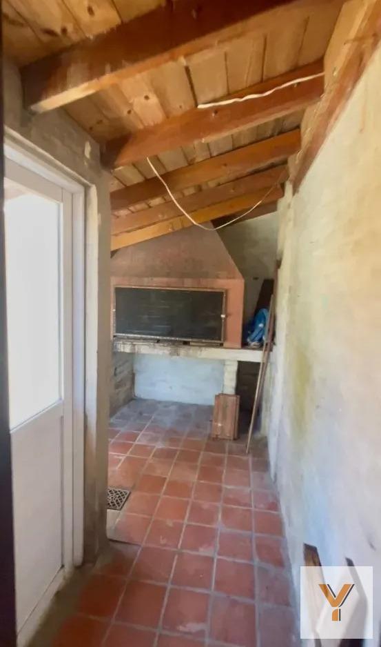 Foto de Casa en venta - 4 Dormitorios 2 Baños - Lujan, imagen 3