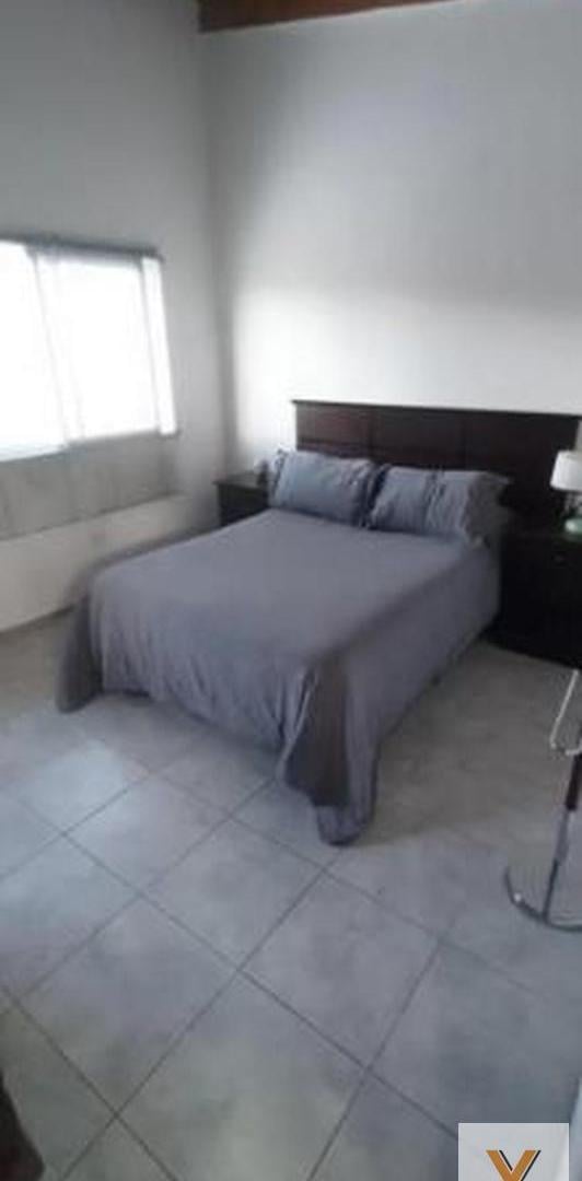 Foto de Casa en venta - 2 Dormitorios 1 Baño - La Plata, imagen 1