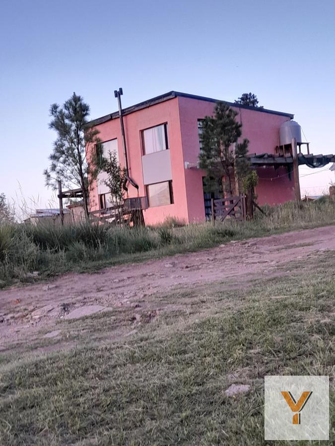 Foto de Cabañas en venta - 2 Dormitorios 1 Baño - 649Mts2 - Villa Yacanto, imagen 2