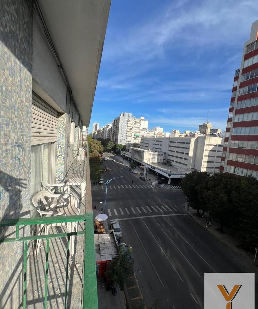 Foto de Departamento en venta - 2 Dormitorios 2 Baños - Mar Del Plata, imagen 1