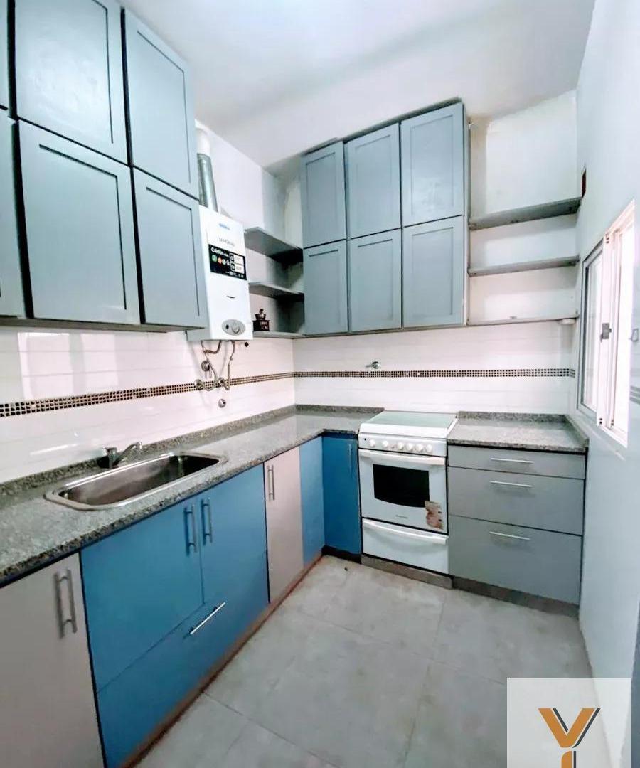 Foto de Departamento en venta - 2 Dormitorios 1 Baño - 64Mts2 - Avellaneda, imagen 3
