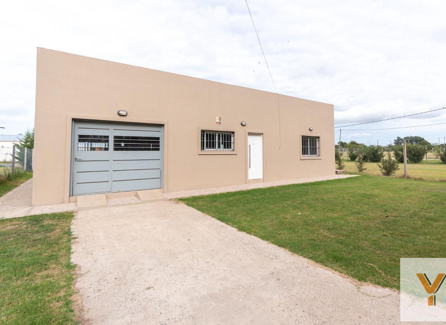 Foto de Casa en venta - 2 Dormitorios 2 Baños - La Plata, imagen 4