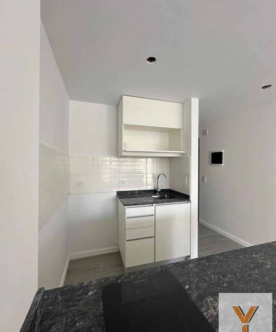 Foto de Departamento Monoambiente en venta - 1 Baño - Barrio Norte, imagen 2