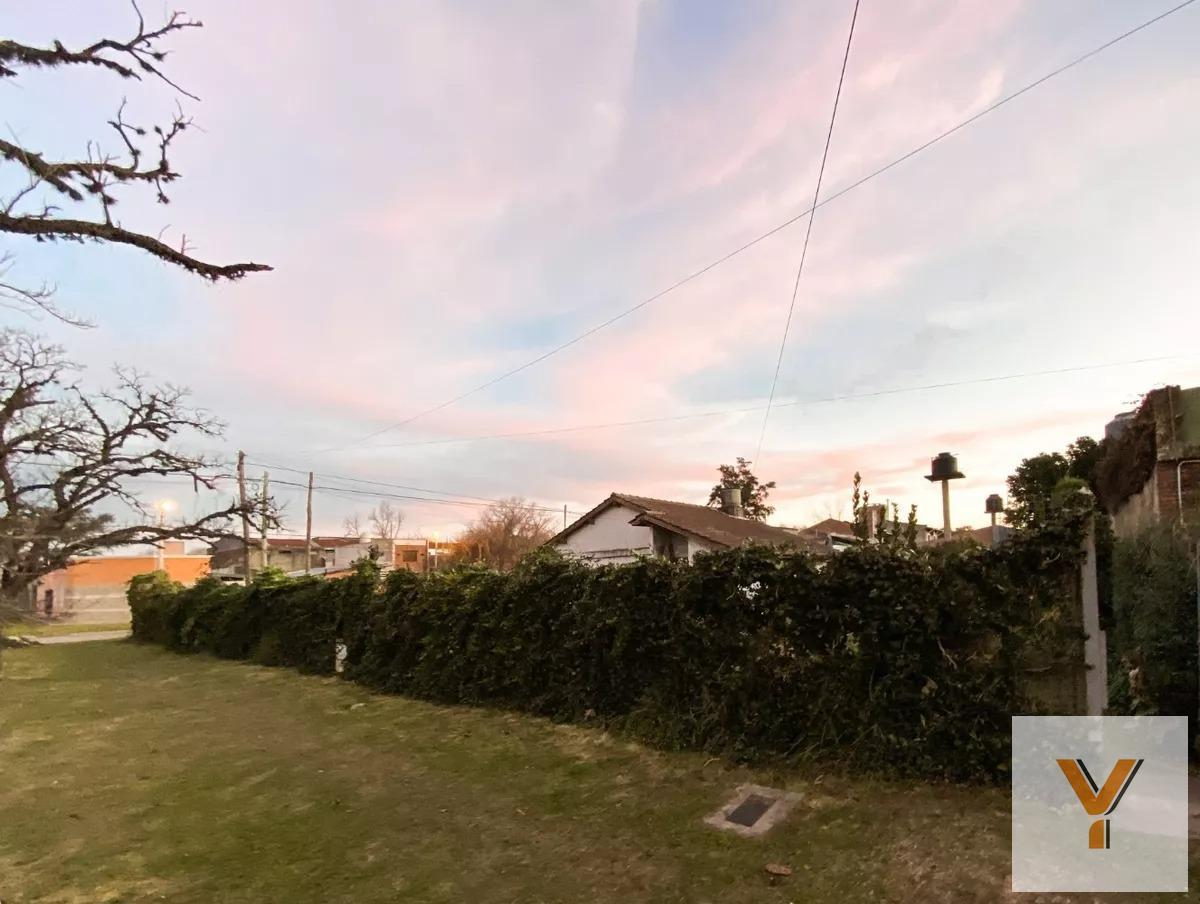 Foto de Casa en venta - 2 Dormitorios 1 Baño - Cochera - 825Mts2 - Monte Grande, imagen 5