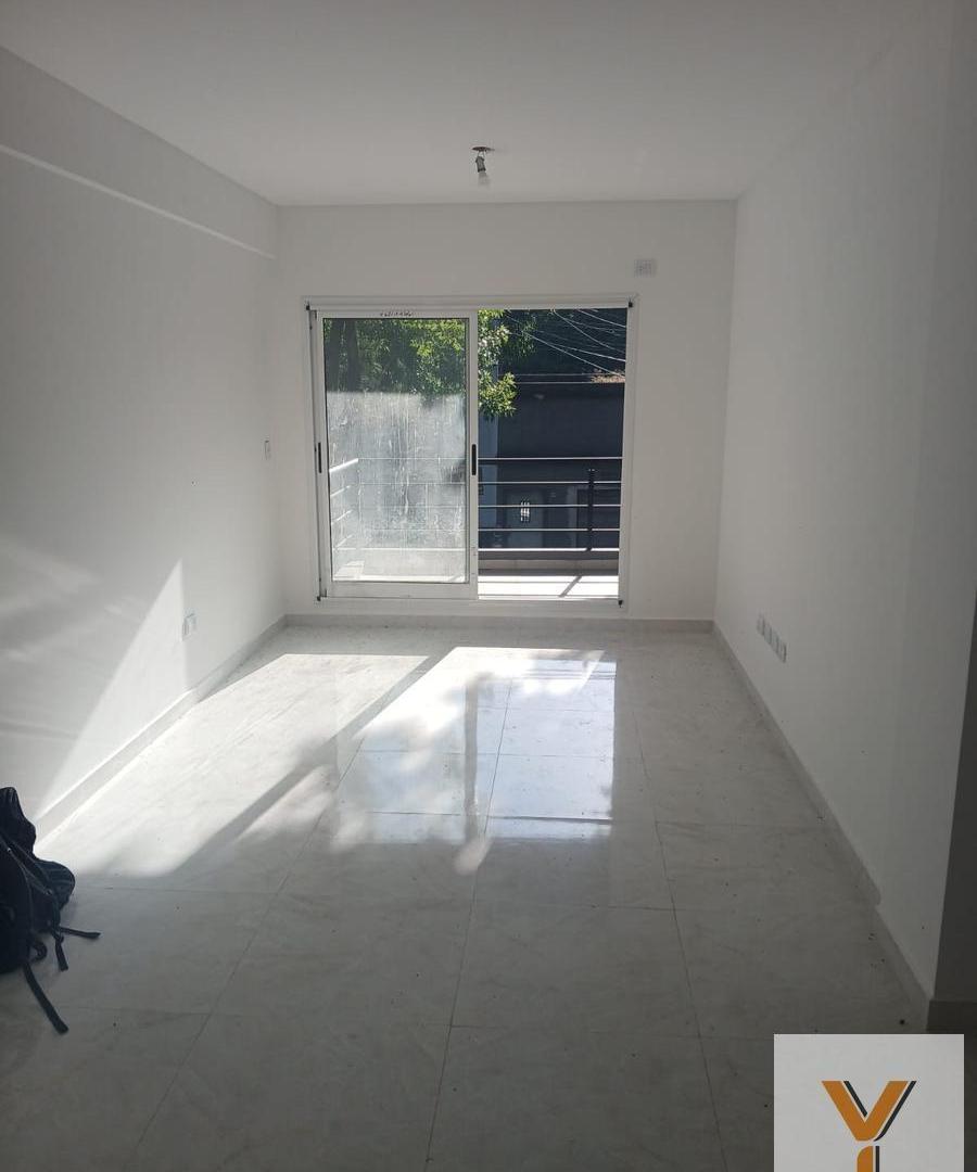 Foto de Departamento en Venta - 1 Dormitorio 1 Baño - 48.65mts - Mataderos, imagen 2