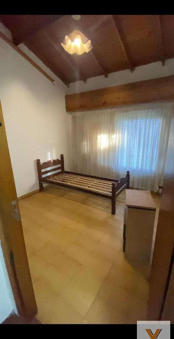 Foto de Casa en Venta - 2 Dormitorios 2 Baños - 223mts - Mar Del Plata, imagen 2