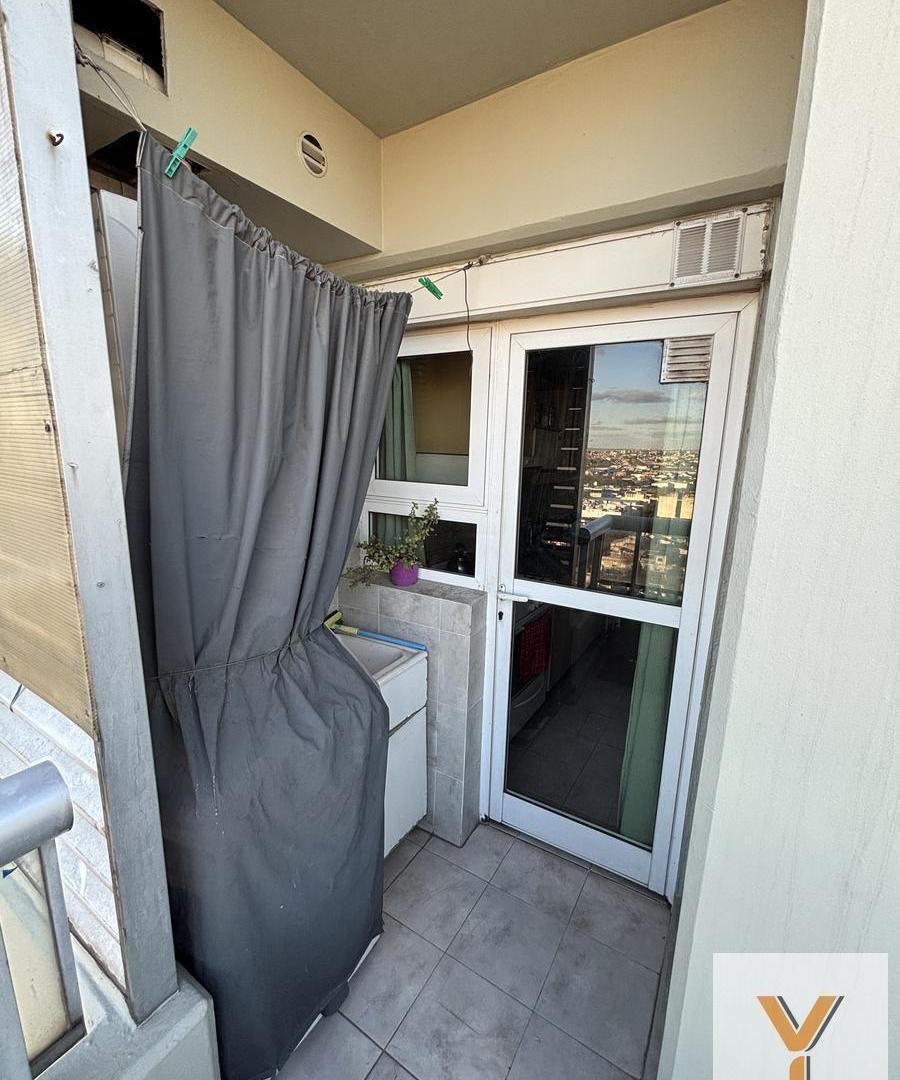 Foto de Departamento en Venta - 3 Dormitorios 2 Baños - 99mts - Mataderos, imagen 5