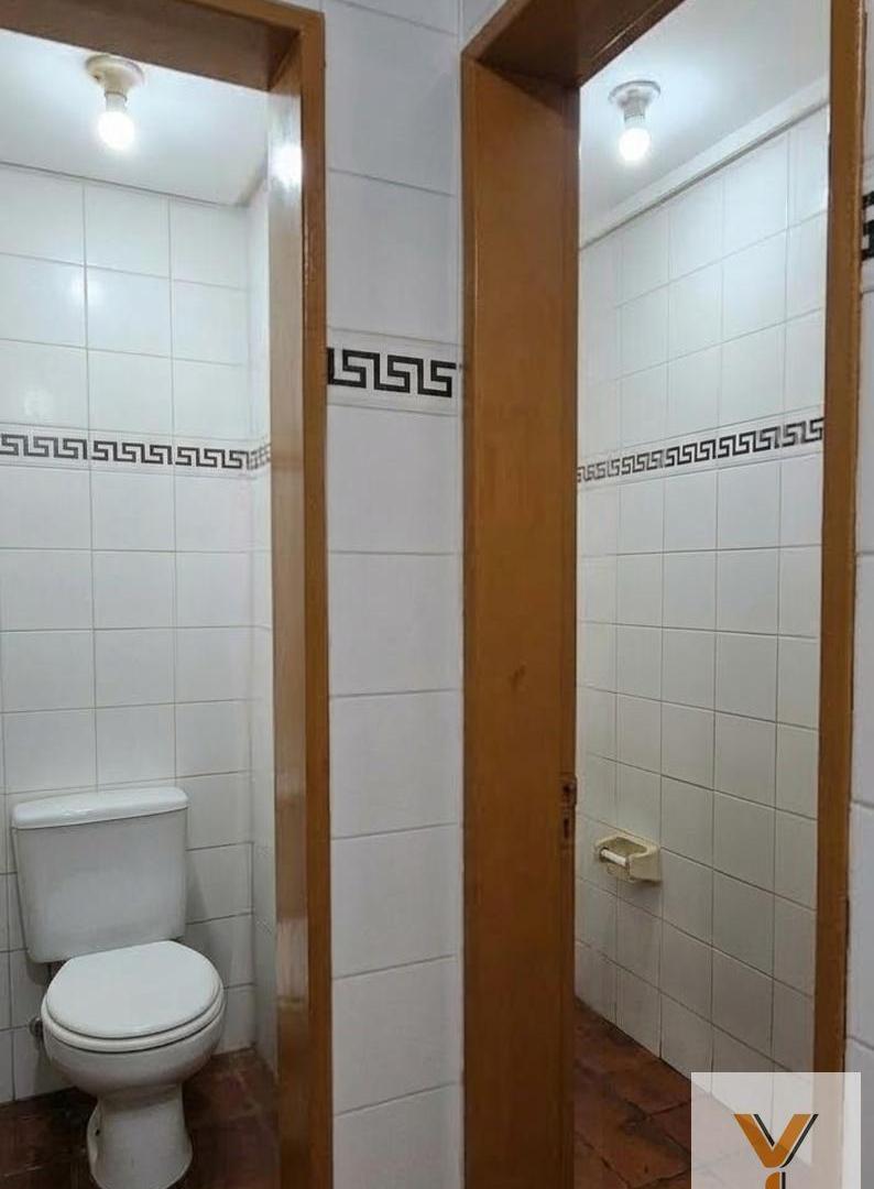Foto de Local en Venta - Monoambiente 4 Baños - 205mts - Villa Gral. Mitre, imagen 1
