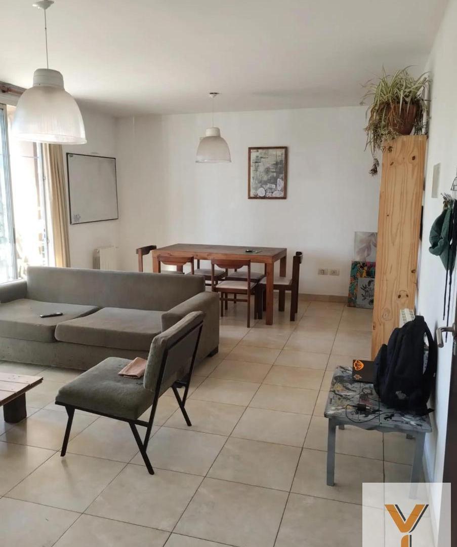 Foto de Departamento en venta - 2 Dormitorios 2 Baños - La Plata, imagen 3
