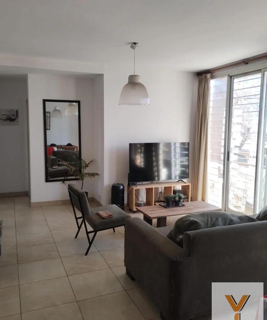Foto de Departamento en venta - 2 Dormitorios 2 Baños - La Plata, imagen 2