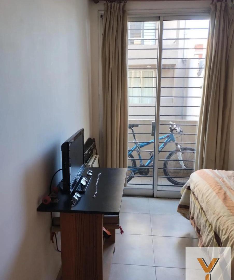 Foto de Departamento en venta - 2 Dormitorios 2 Baños - La Plata, imagen 4