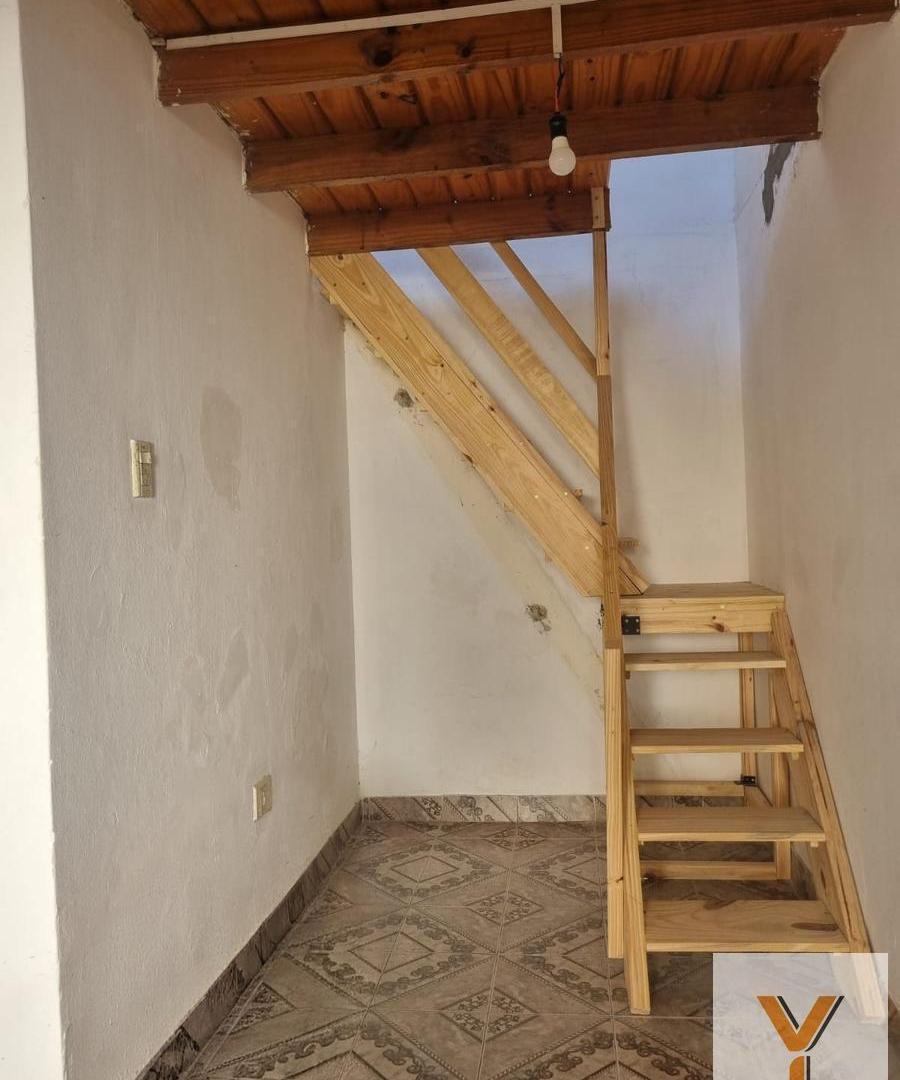 Foto de PH en alquiler - 1 Dormitorio 1 Baño - La Plata, imagen 3